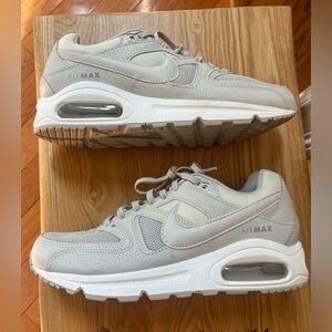 Nike Air Max Size 7.5 Pale Green/Grey